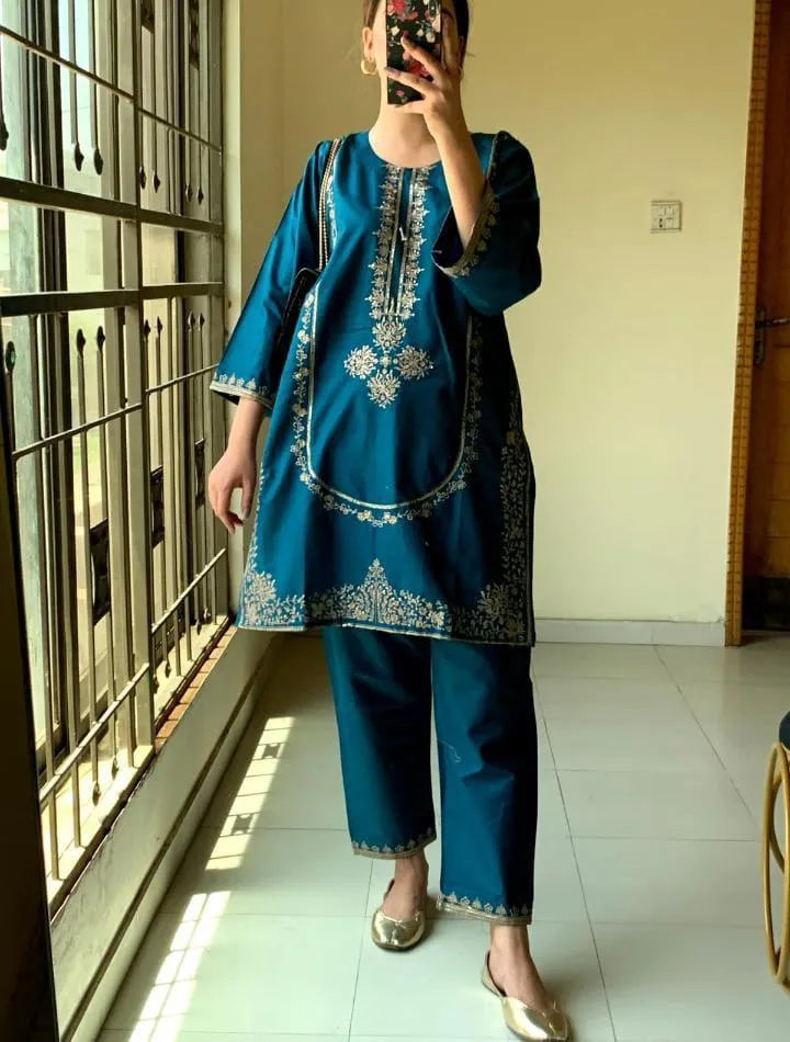 Elegant Blue Linen Embroidered Suit 3-Pcs Set – Shirt, Trouser & Dupatta
