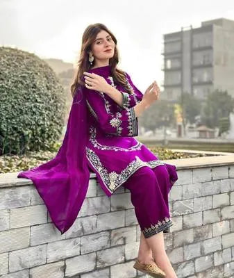 Women's Embroidered Linen 3-Pc Stitched Suit with Chiffon Dupatta